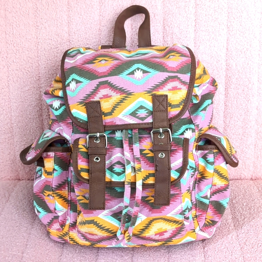 🌄 Candie's Backpack